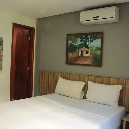 Cr Hotel Bueno - Antigo Hotel Serras De Goyaz Goiania Luaran gambar A room at the hotel