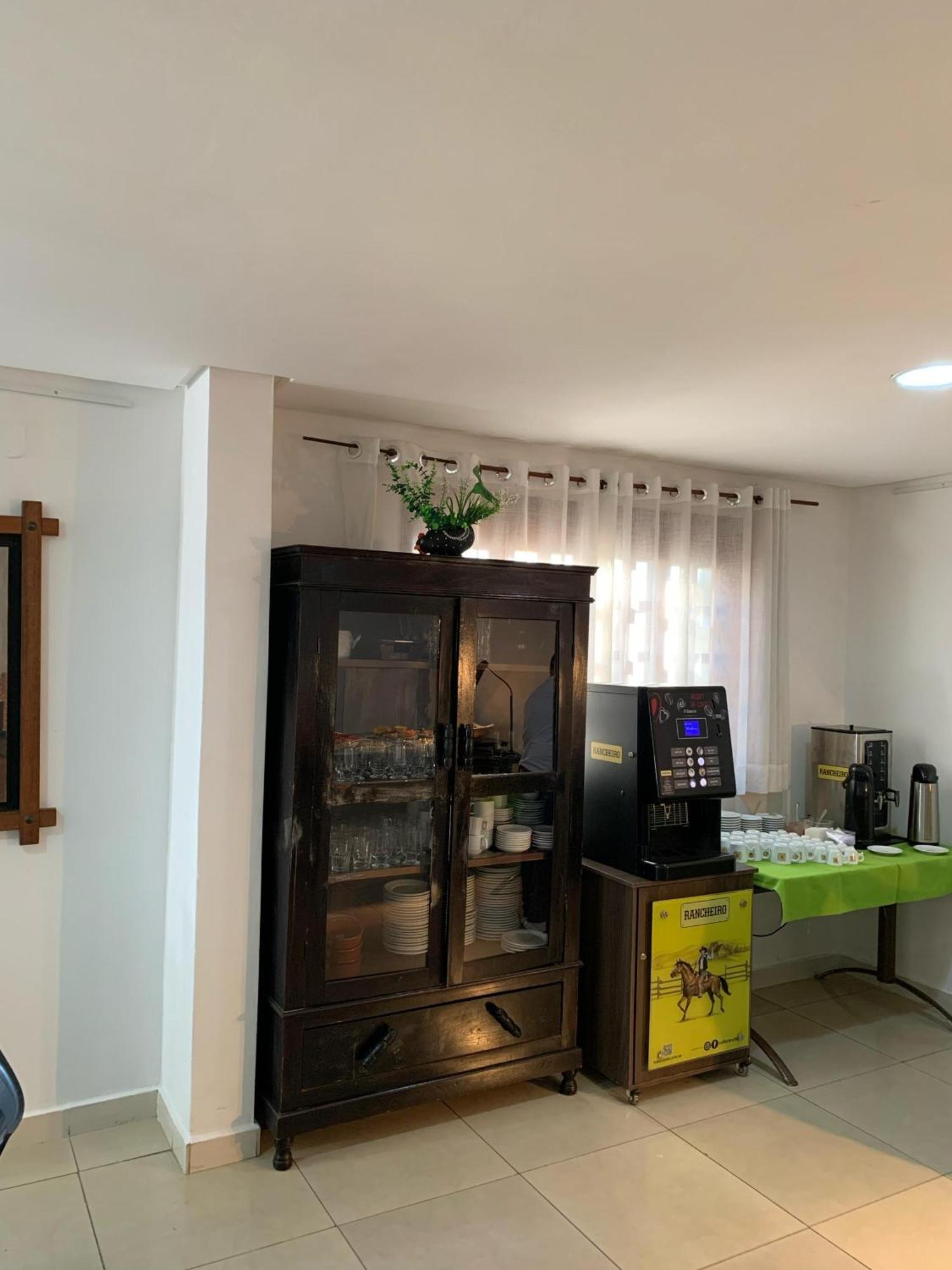 Cr Hotel Bueno - Antigo Hotel Serras De Goyaz Goiania Luaran gambar